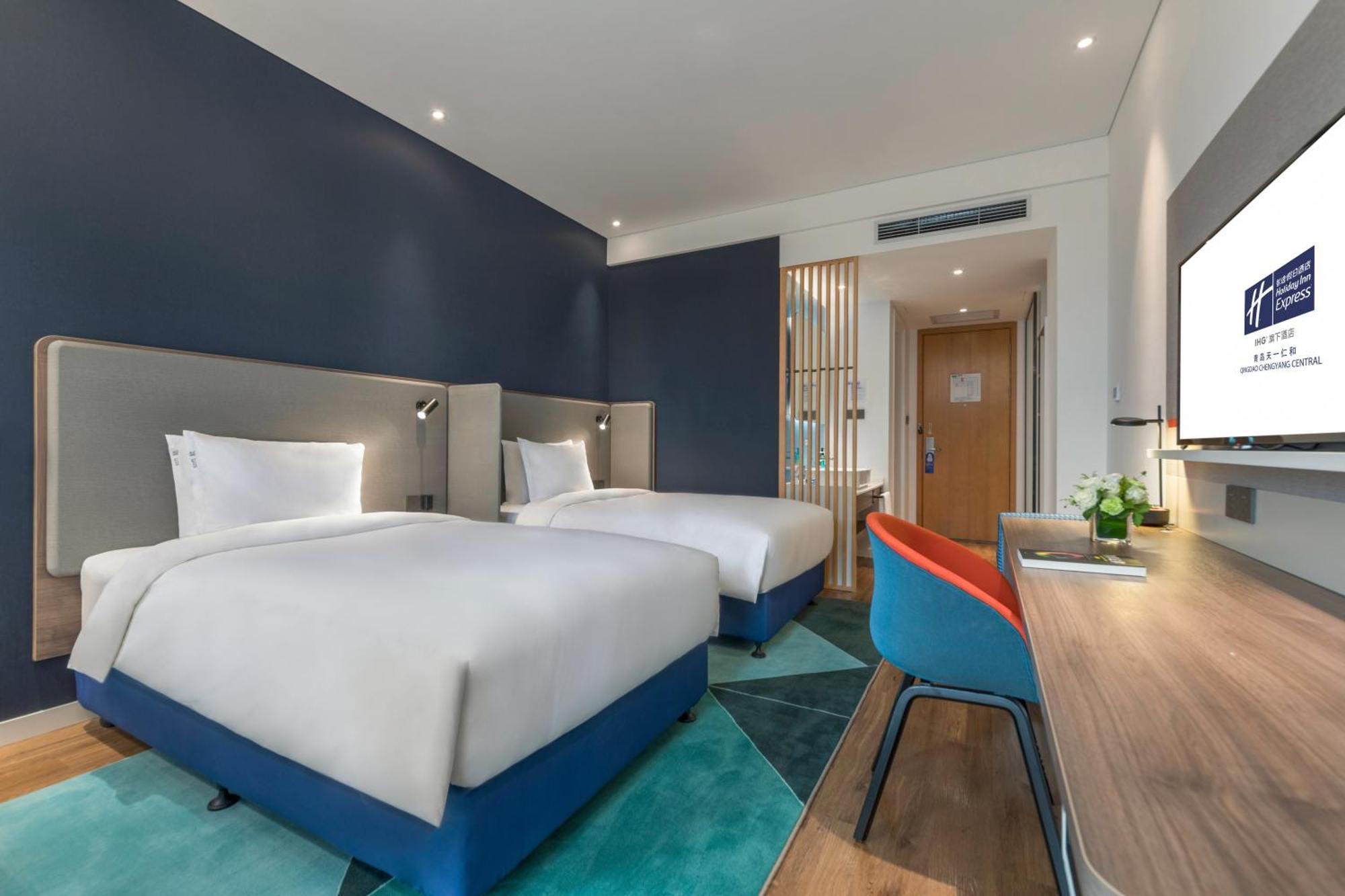 Holiday Inn Express Qingdao Chengyang Central By Ihg ภายนอก รูปภาพ